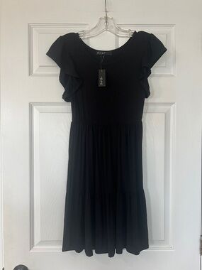 Flutter Sleeve Tiered Midi Dress - Black